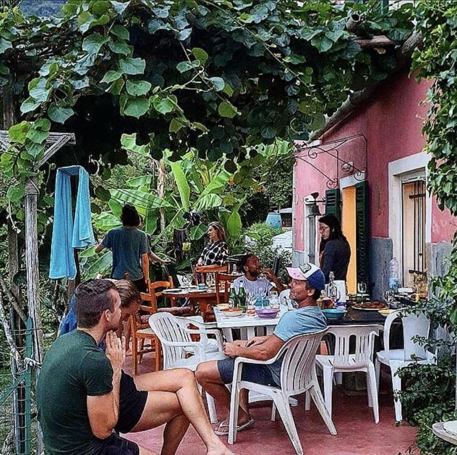 Bed and Breakfast @Gatetothewild à Coreglia Ligure Extérieur photo