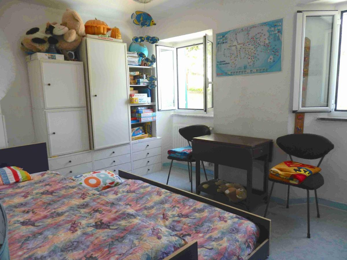 Bed and Breakfast @Gatetothewild à Coreglia Ligure Extérieur photo