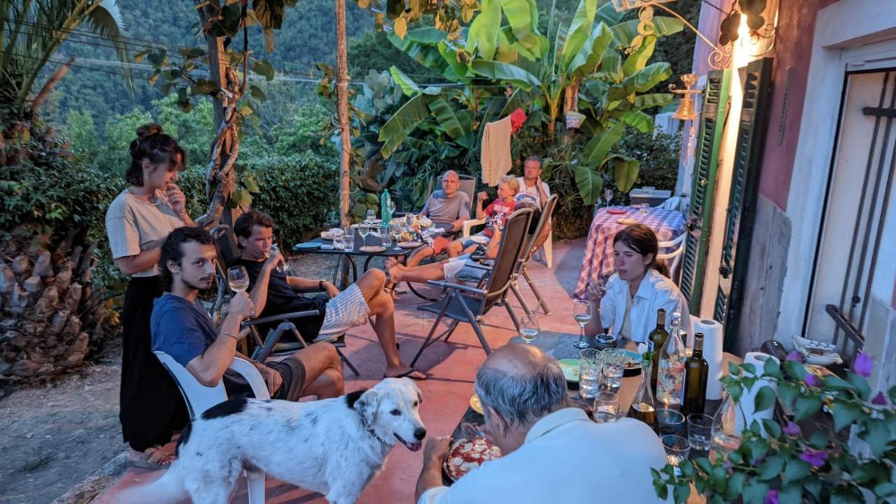 Bed and Breakfast @Gatetothewild à Coreglia Ligure Extérieur photo